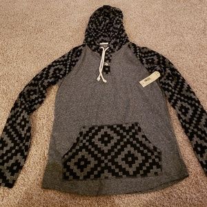 *NWT*Arizona Mens lightweight hooded shirt